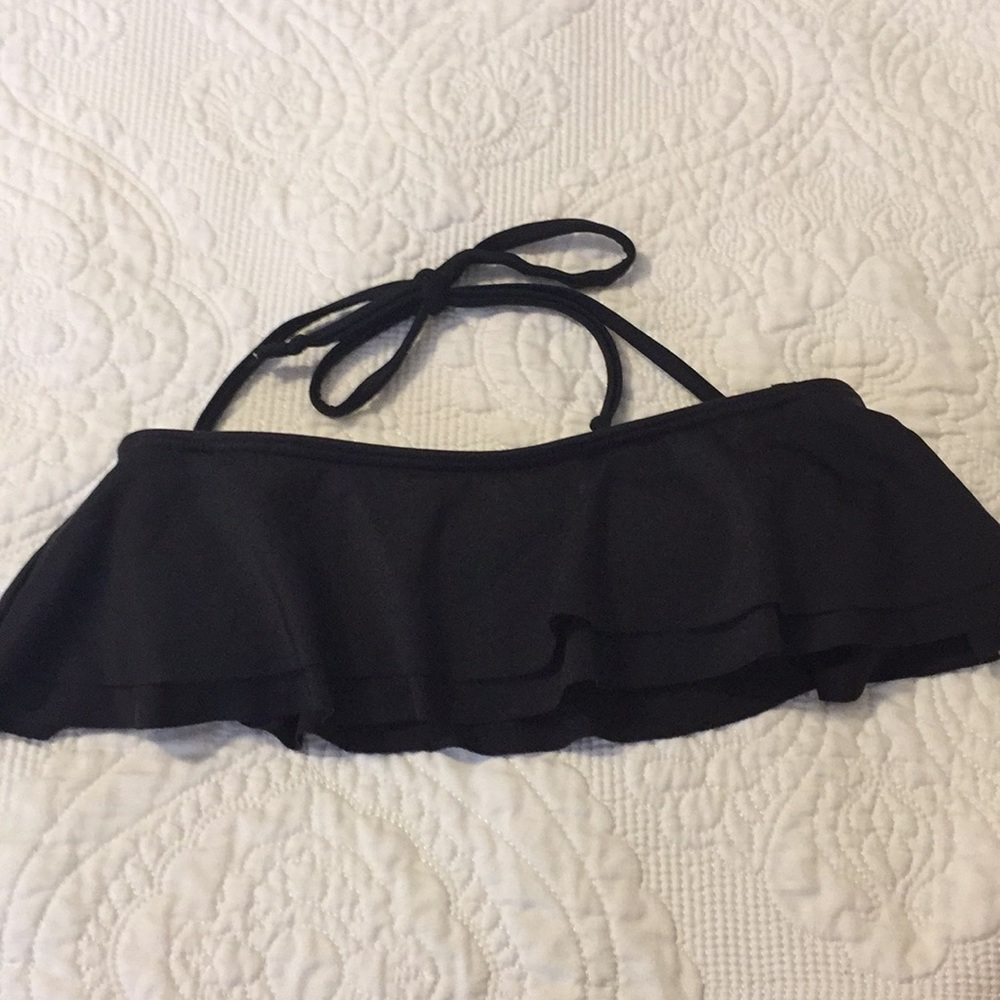 Flounce bikini top
